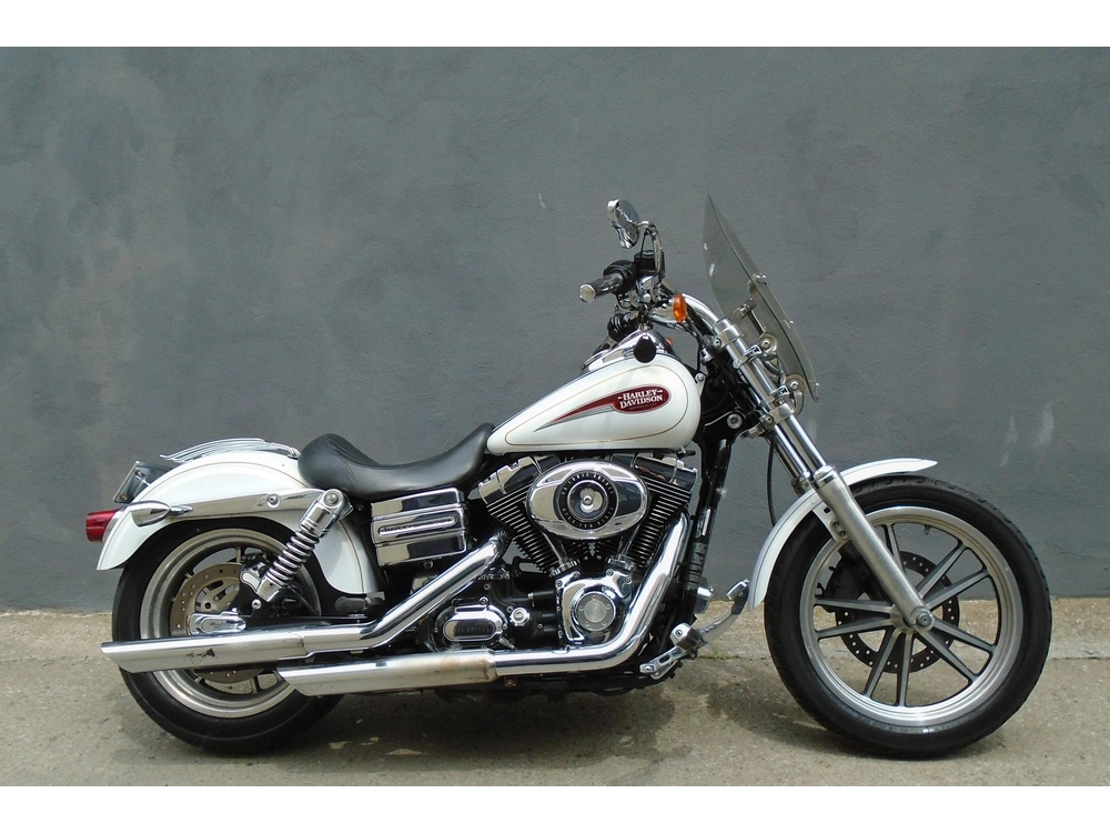 Harley-davidson Dyna 2007 alt