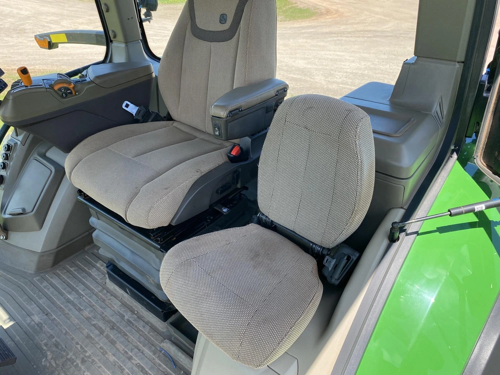 John Deere 7r 210 2023 alt