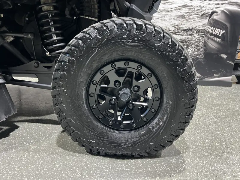 2018 Can-Am MAVERICK X3 XDS TURBO R **SUPER ÉQUIPÉ!!**