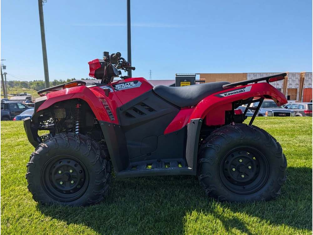 2026 Kawasaki Brute Force 450 alt
