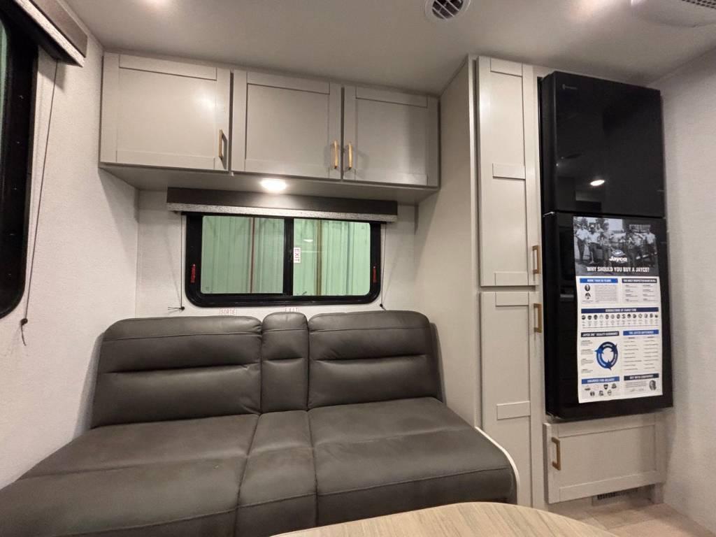 2027 Jayco Jay Flight SLX 210QB