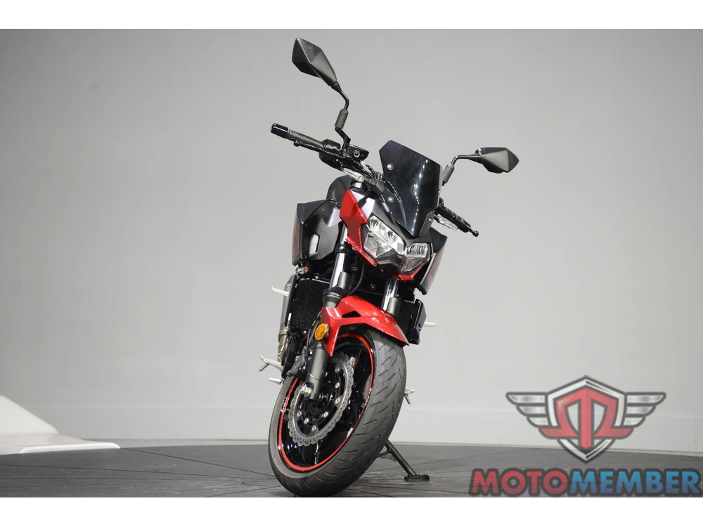 2021 Kawasaki Z400 Abs alt