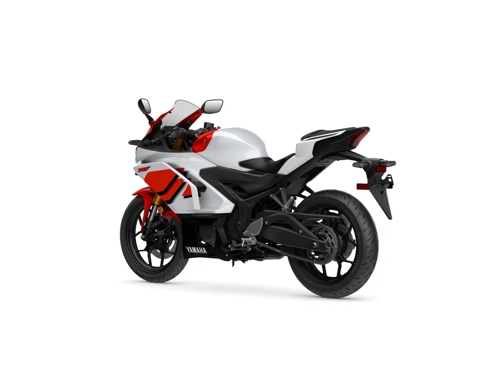 2026 Yamaha Yzf-r3 70th Anniversary Edition alt