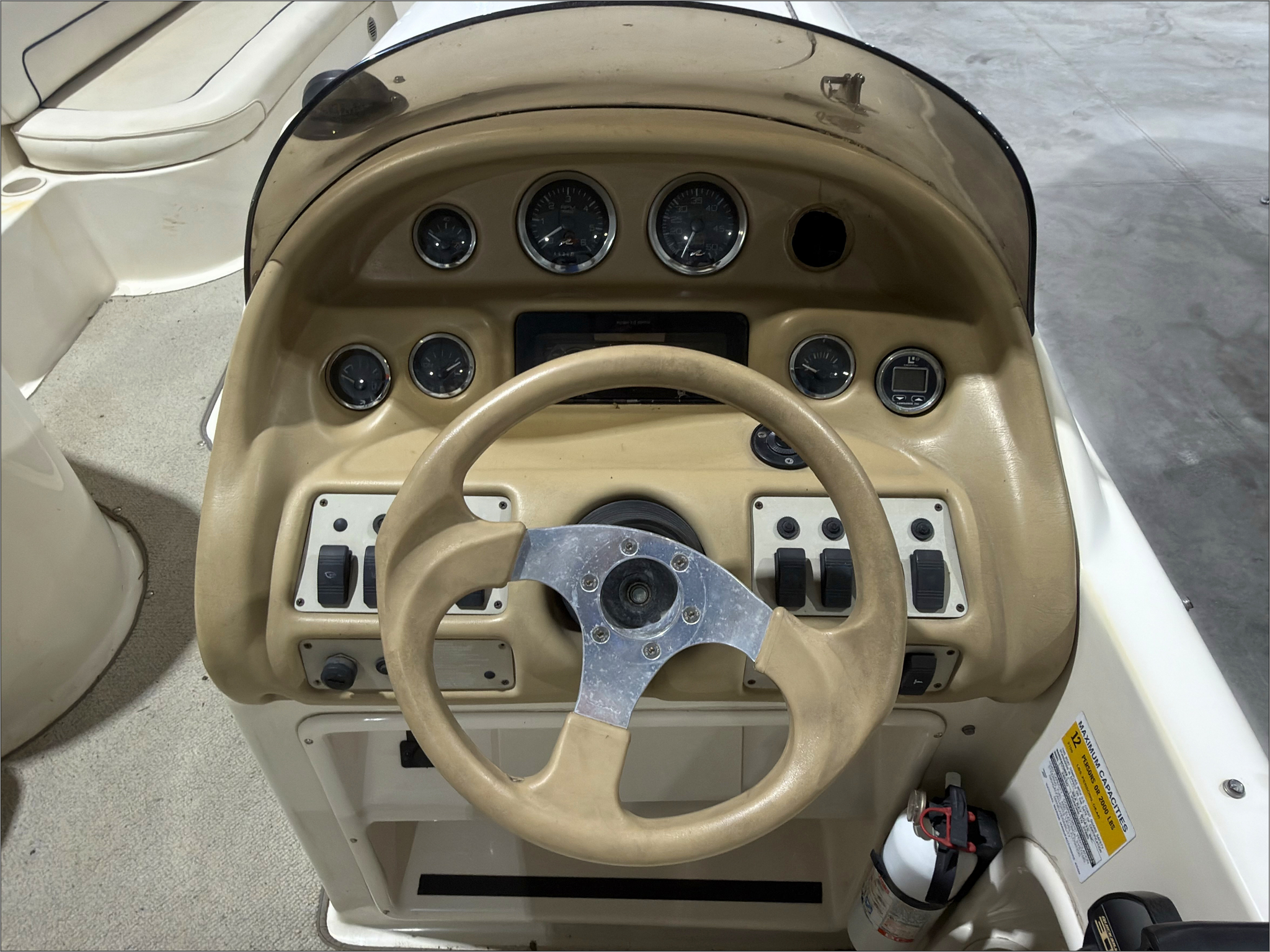 1999 Sea Ray 240 SunDeck thumbnail 8