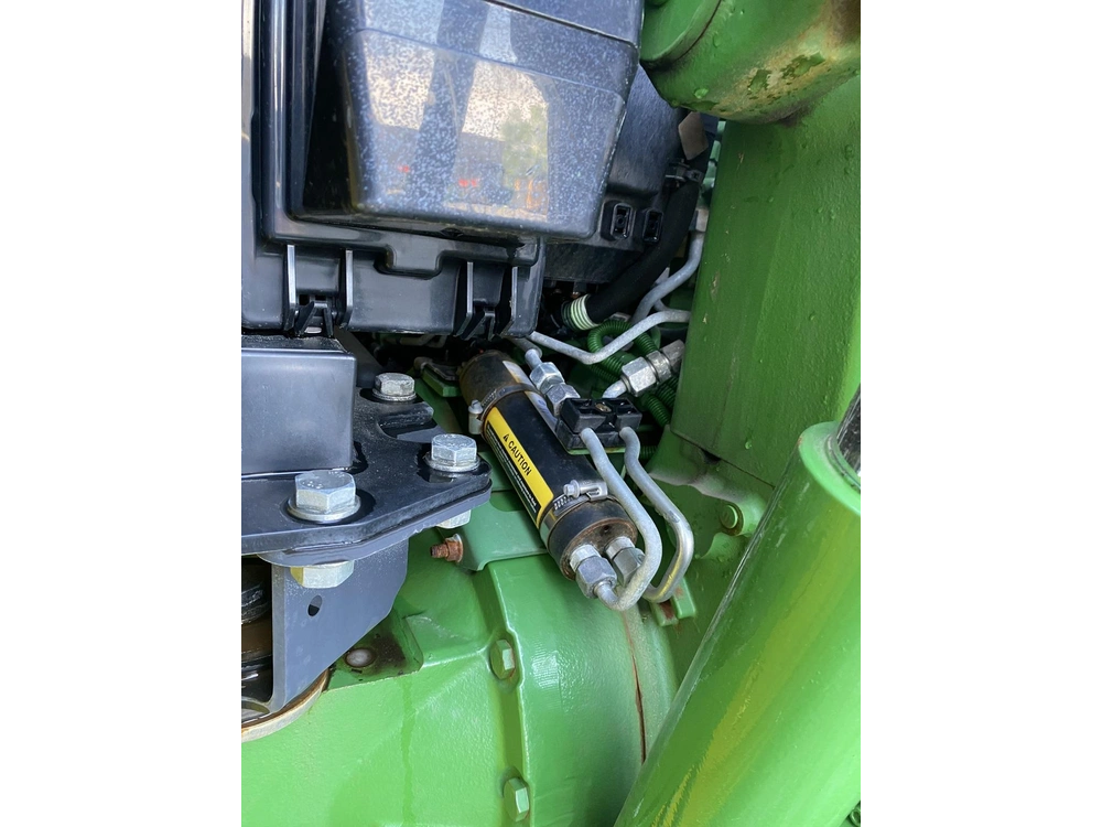 John Deere 6120m 2024 alt