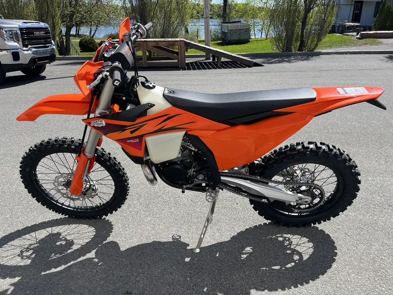 2026 KTM 300 XC-W thumbnail 4