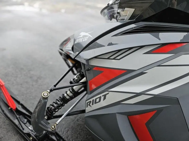 2022 Arctic Cat RIOT
