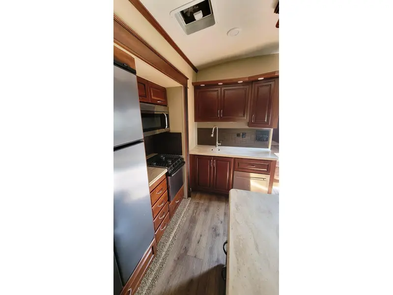 2015 EverGreen BAYHILL 320RS thumbnail 10