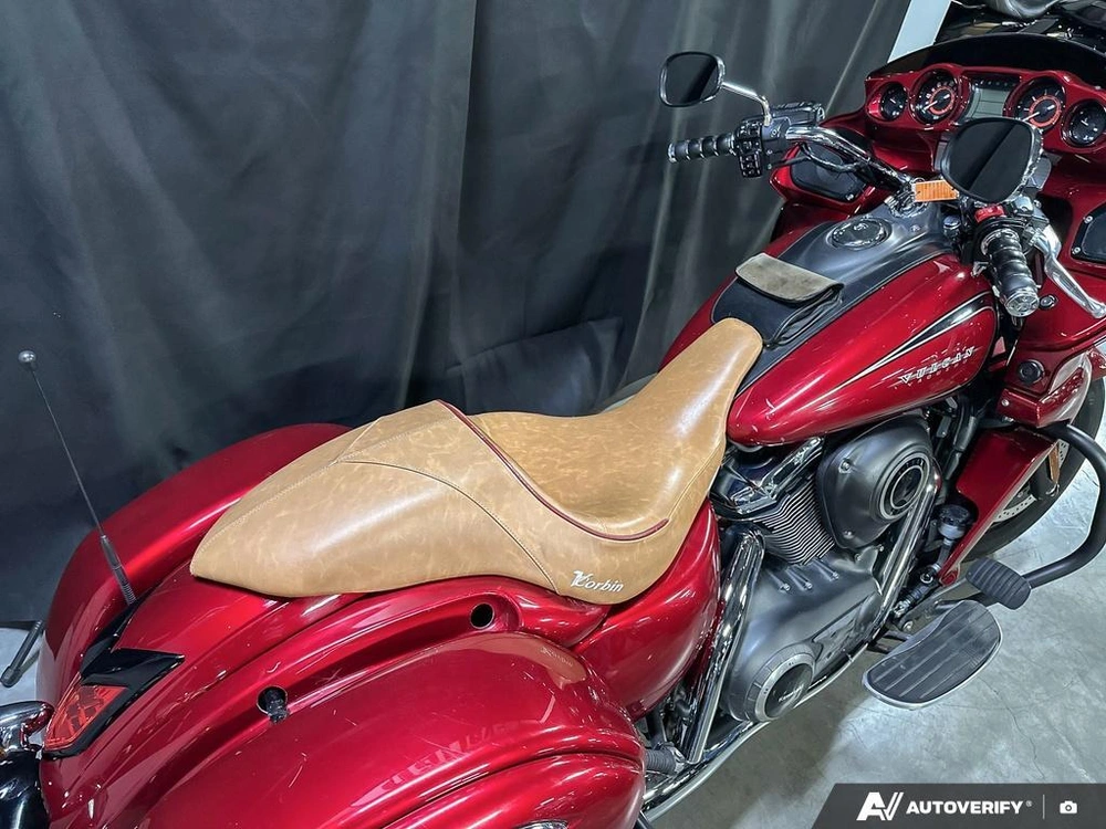 2017 Kawasaki Vn1700b alt