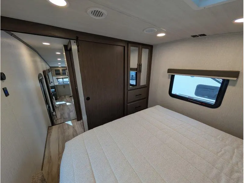 Keystone RV Cougar 2027