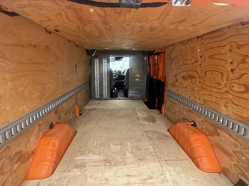 2017 Ford Transit T-150 Cargo Van alt