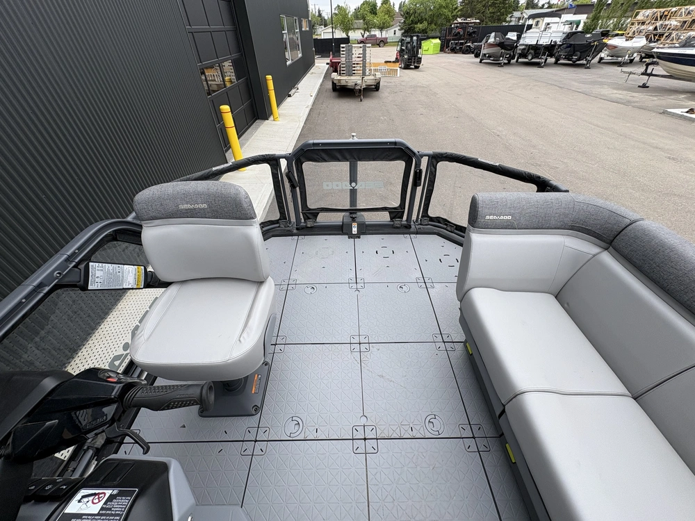2024 Sea-doo Switch® Compact - 130 Hp alt