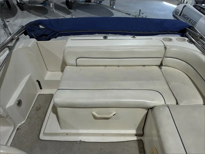 1999 Sea Ray 240 SunDeck