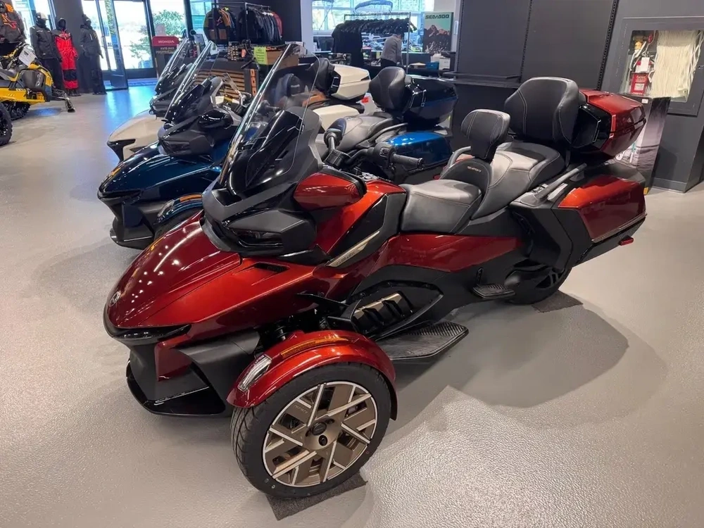 Can-am Spyder Rt Limited Sea-to-sky 2026 alt