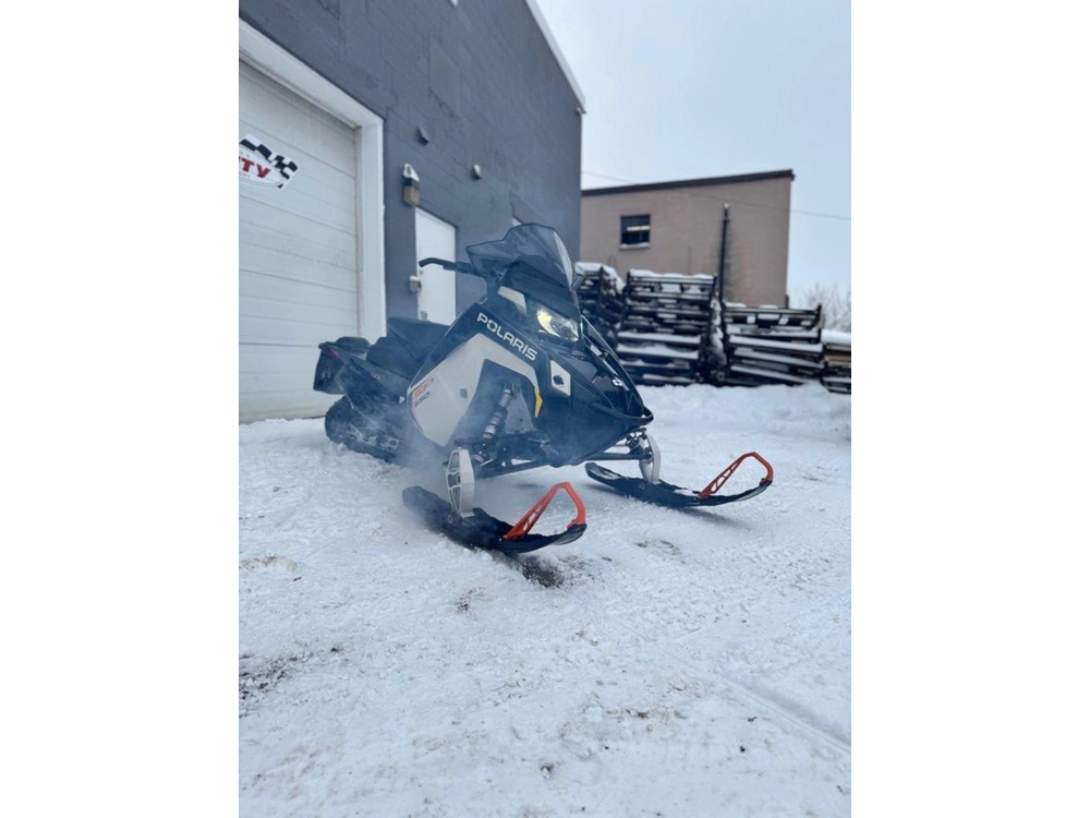 2025 Polaris 650 Indy Sp 137 Es alt