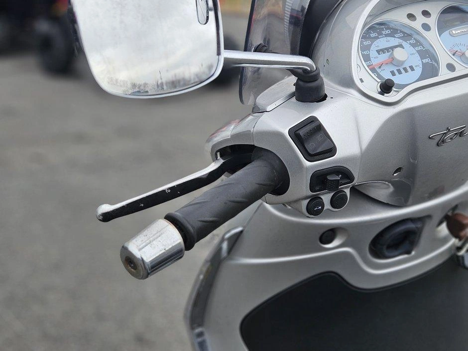 Piaggio Bv 350 2011 alt