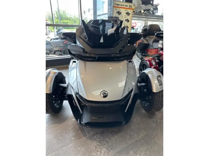 2024 Can-Am RT Limited SE6