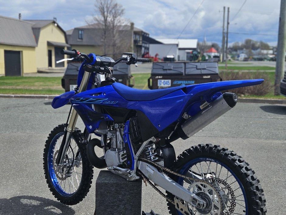 2024 Yamaha Yz250 alt