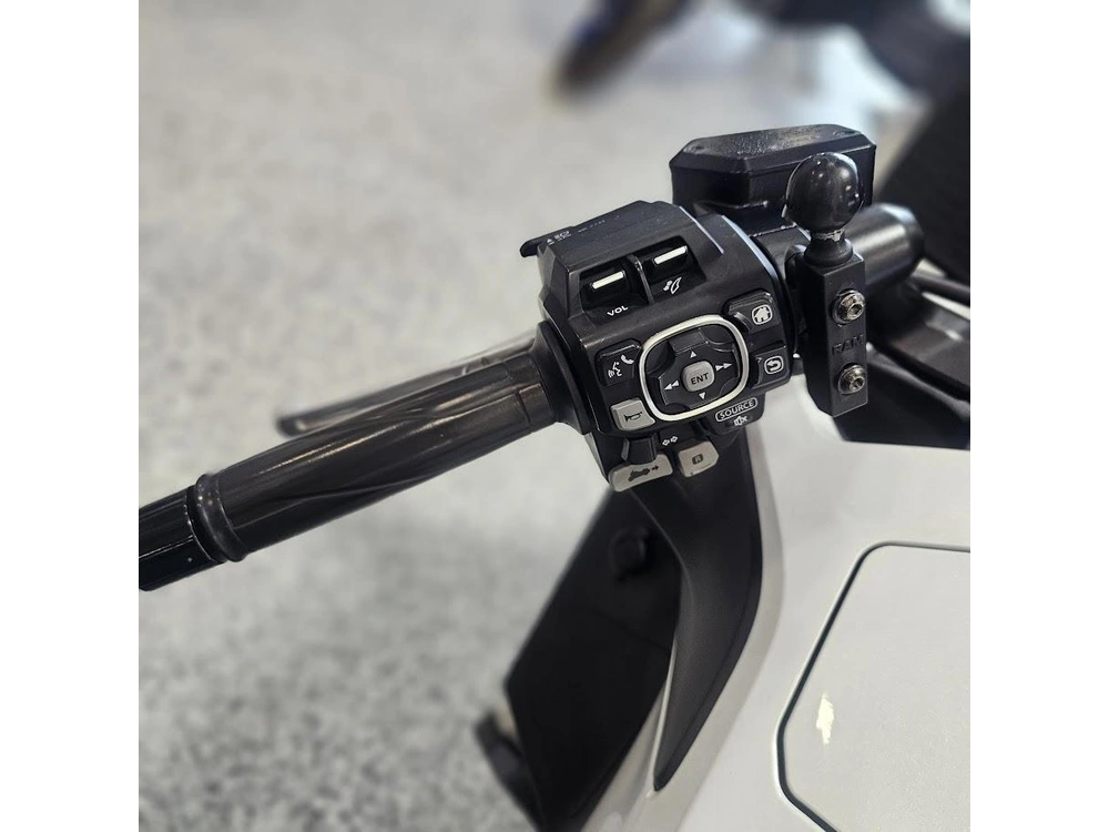 2018 Honda Goldwing alt
