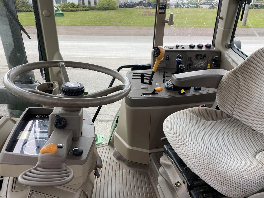 2018 John Deere 6130m alt