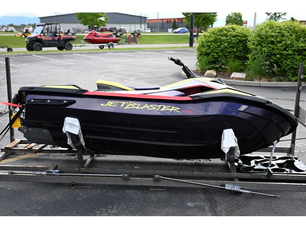 2026 Yamaha Jetblaster Pro 2up alt