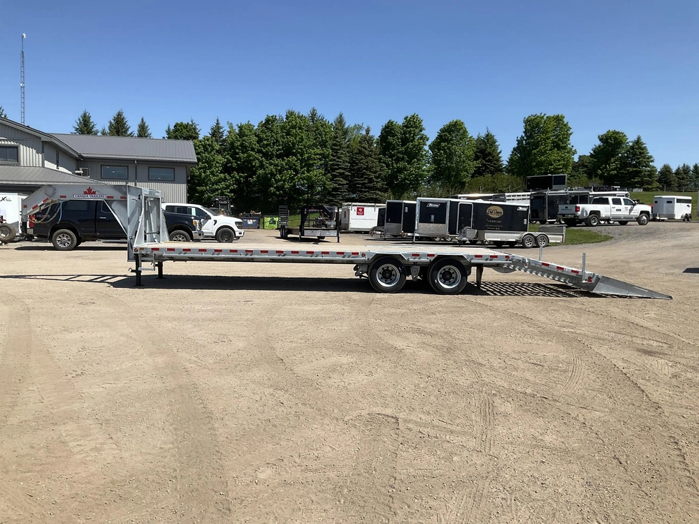 2026 Canada Trailers 8.5x30 15 Ton Galvanized Gooseneck Equipment Trailer alt