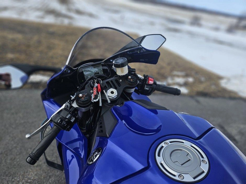 Yamaha Yzf-r1 2026 alt