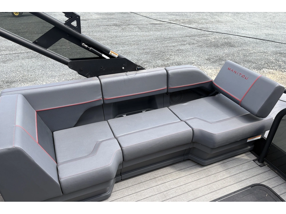 2025 Manitou Explore 22 Switchack Bench Rotax 150 alt
