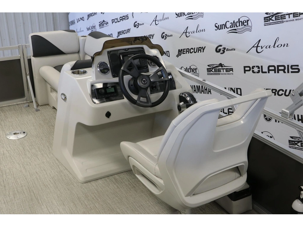 Avalon Venture 1775 Cruise Rear Bench +mercury 40 Hp 2023 alt