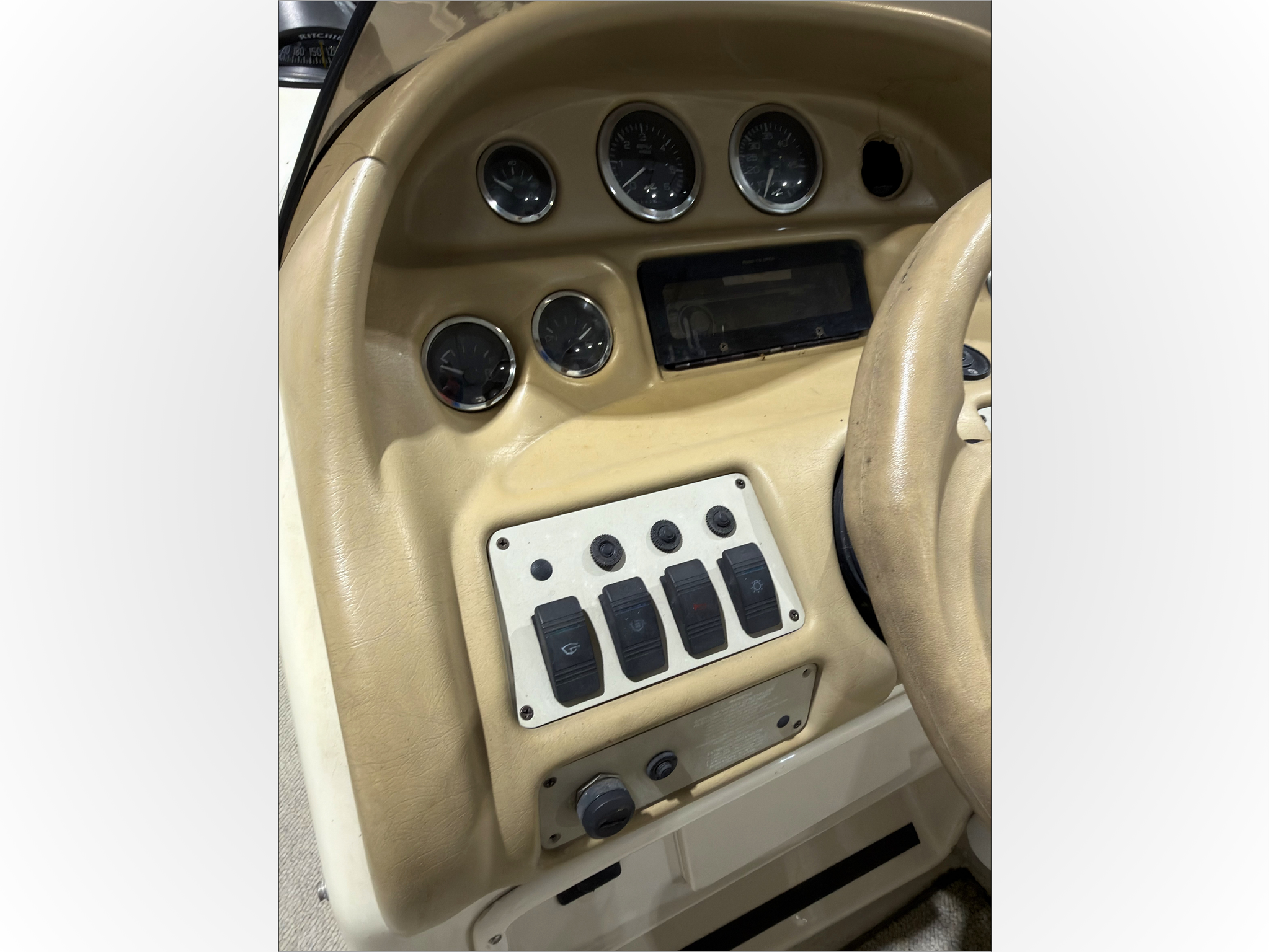 1999 Sea Ray 240 SunDeck thumbnail 16
