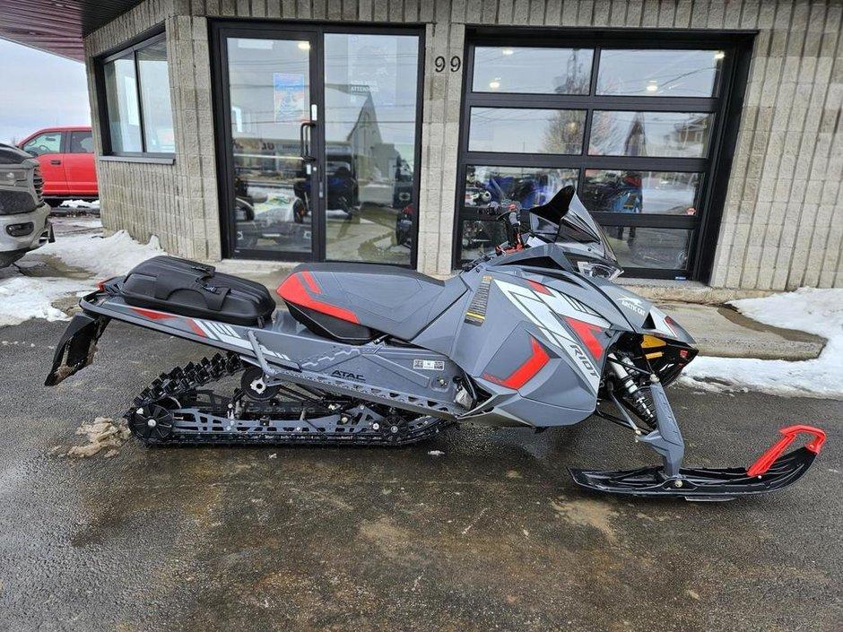 2022 Arctic Cat RIOT thumbnail 8