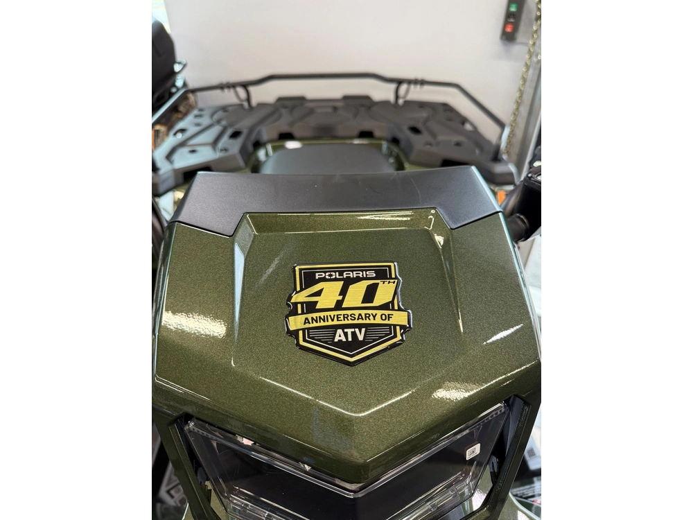 Polaris Sportsman 570 4oth Ann. Premium 2026 alt