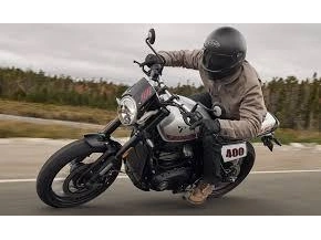 Triumph Tracker 400 2027 alt