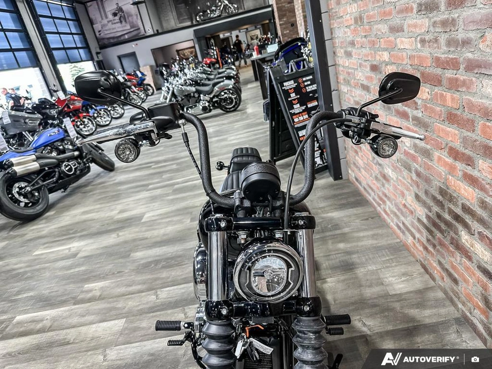 2026 Harley-davidson Street Bob alt