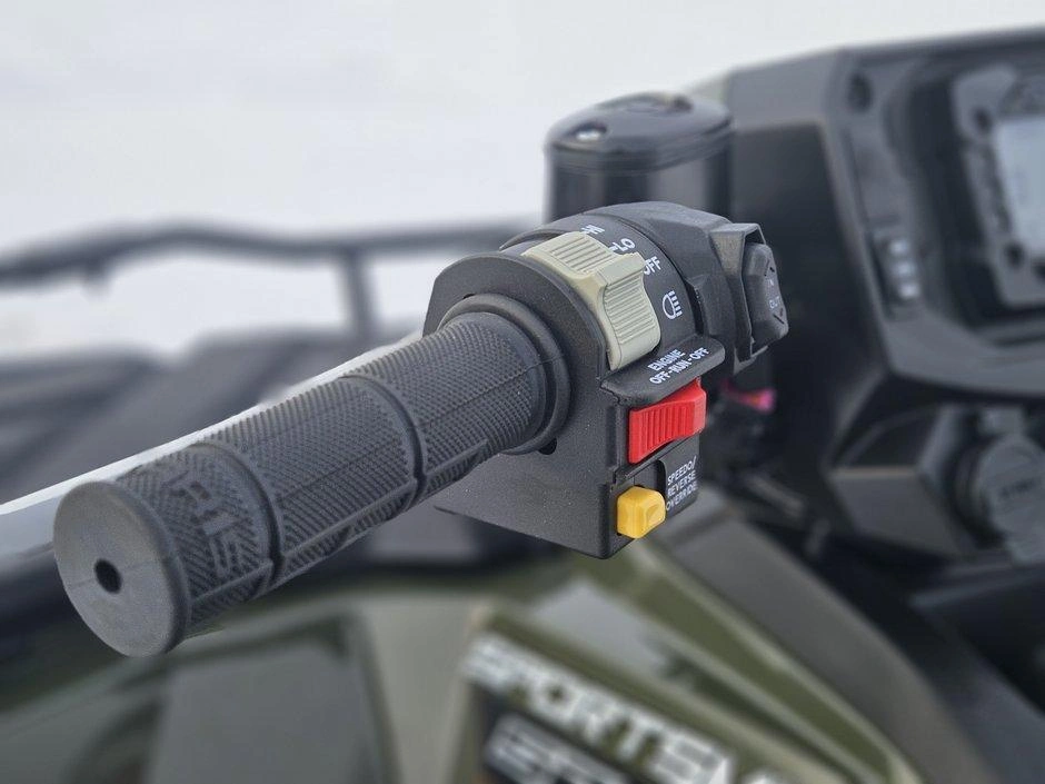 2025 Polaris Sportsman Big Boss 6x6 570 Eps alt