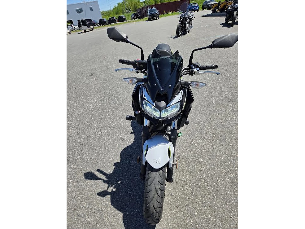 Kawasaki Z650 2020 alt