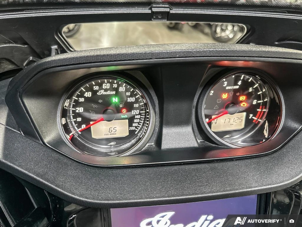2023 Indian Motorcycle Dark Horse 108 alt