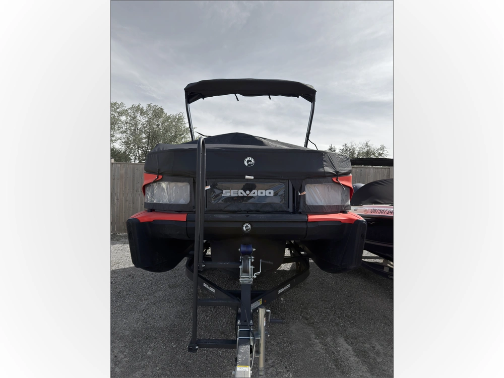 2024 Sea-doo Switch alt