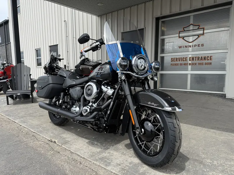 2026 Harley-Davidson HERITAGE CLASSIC thumbnail 2