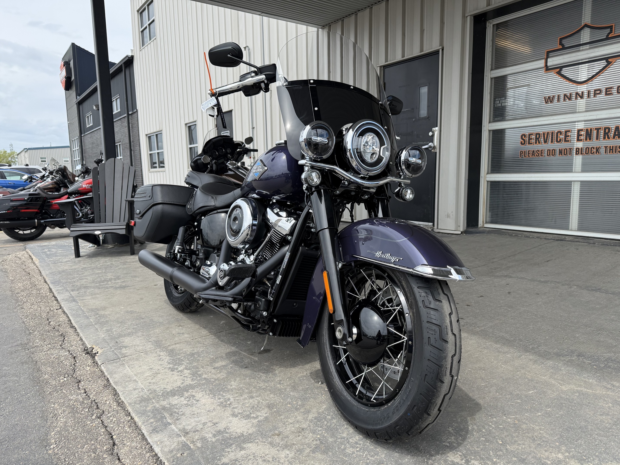 2026 Harley-Davidson HERITAGE CLASSIC thumbnail 3