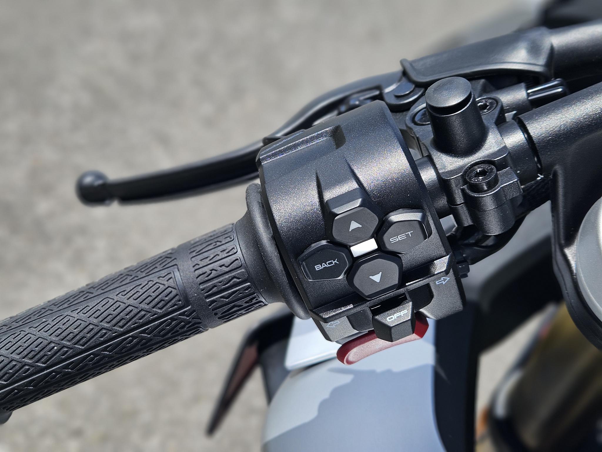 2026 CFMOTO 450SS thumbnail 8