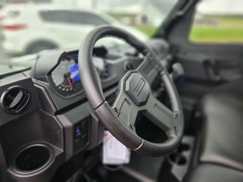 Polaris RANGER XP 1000 CABINE 2027