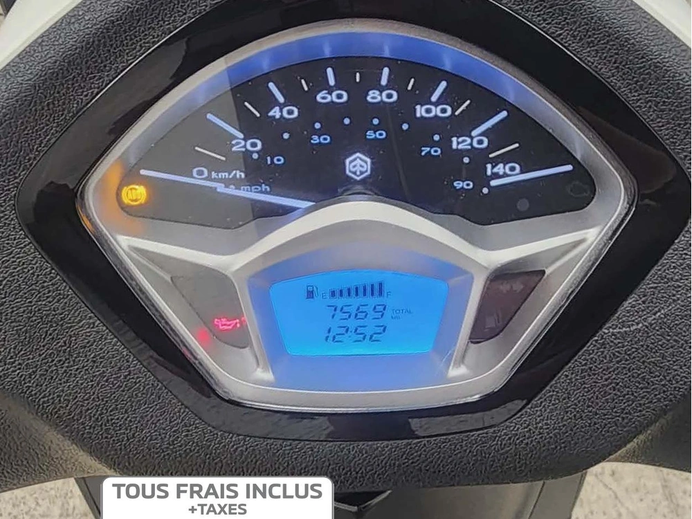2022 Piaggio Liberty 150 S alt