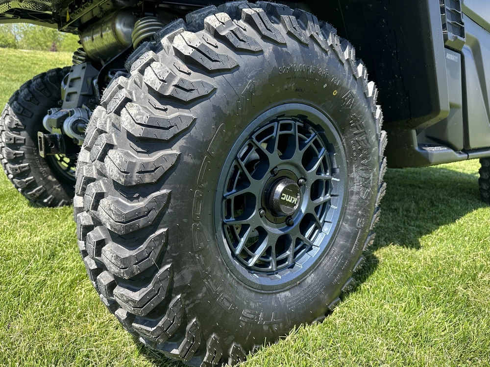 2026 Can-am Defender Ltd Hd11 alt