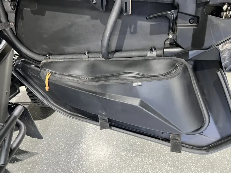 2018 Can-Am MAVERICK X3 XDS TURBO R **SUPER ÉQUIPÉ!!**