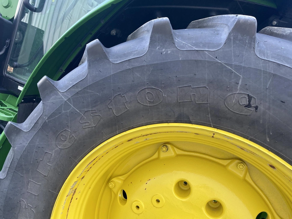 2024 John Deere 6120m alt