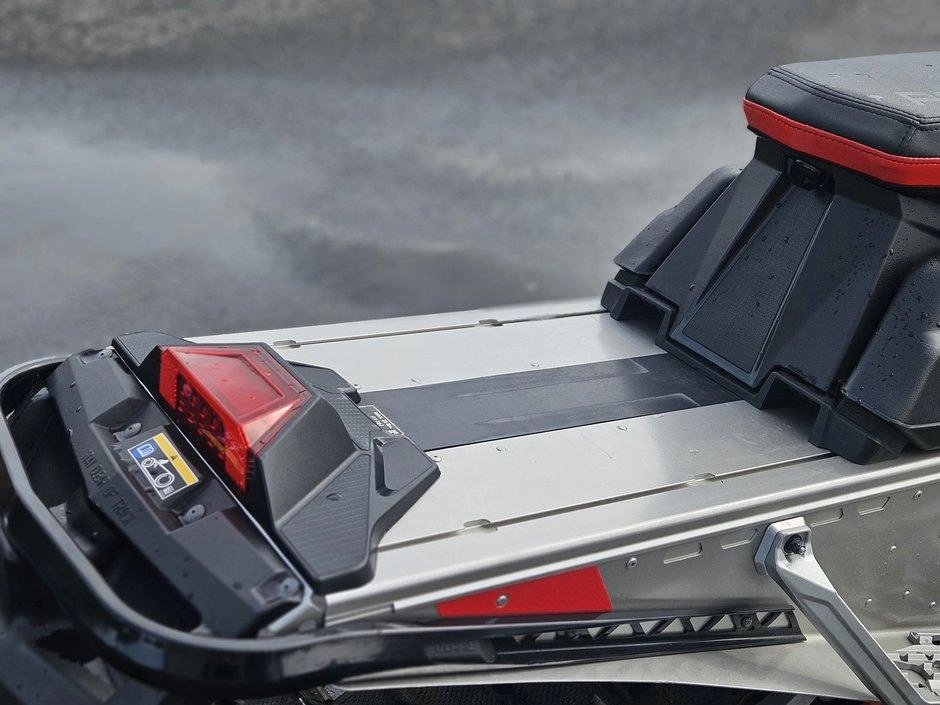 Polaris Indy Vr1 850 Matrys 2021 alt