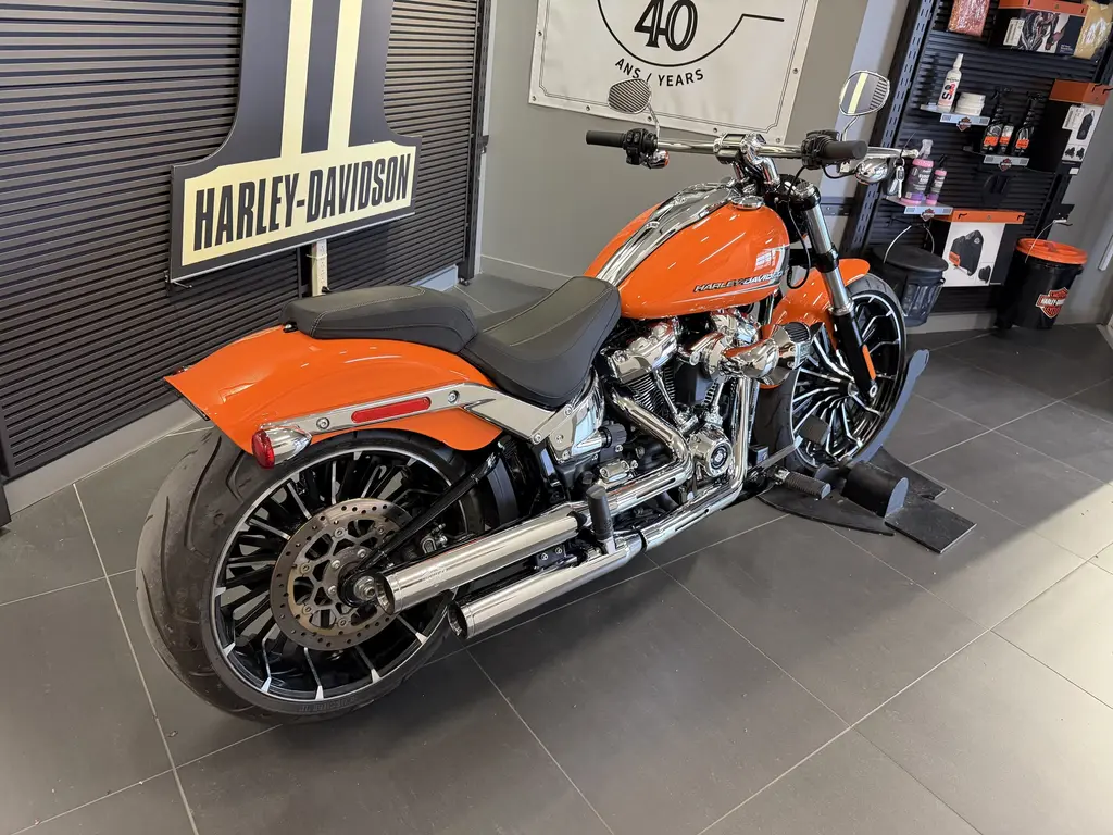 Harley-Davidson Breakout FXBRFXBR 2023