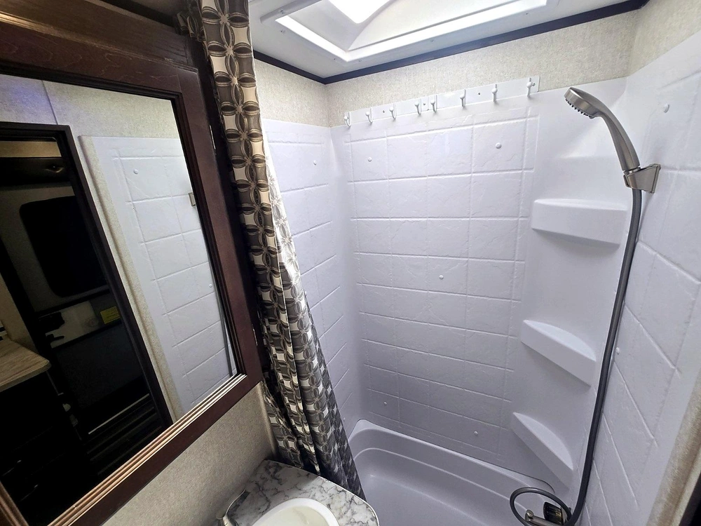 2018 Jayco Jayflight Slx 210qb alt