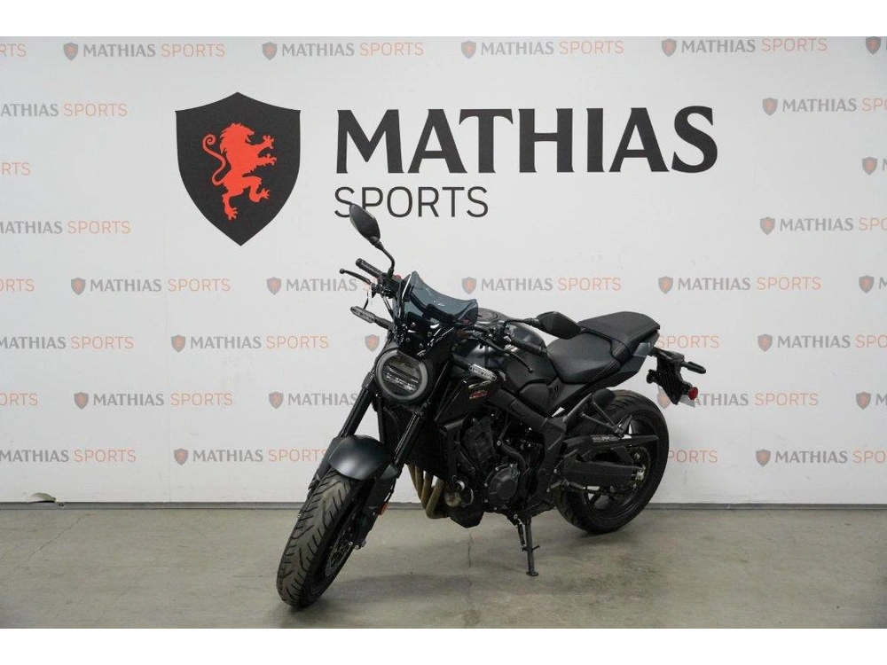 2023 Honda Cb650r alt